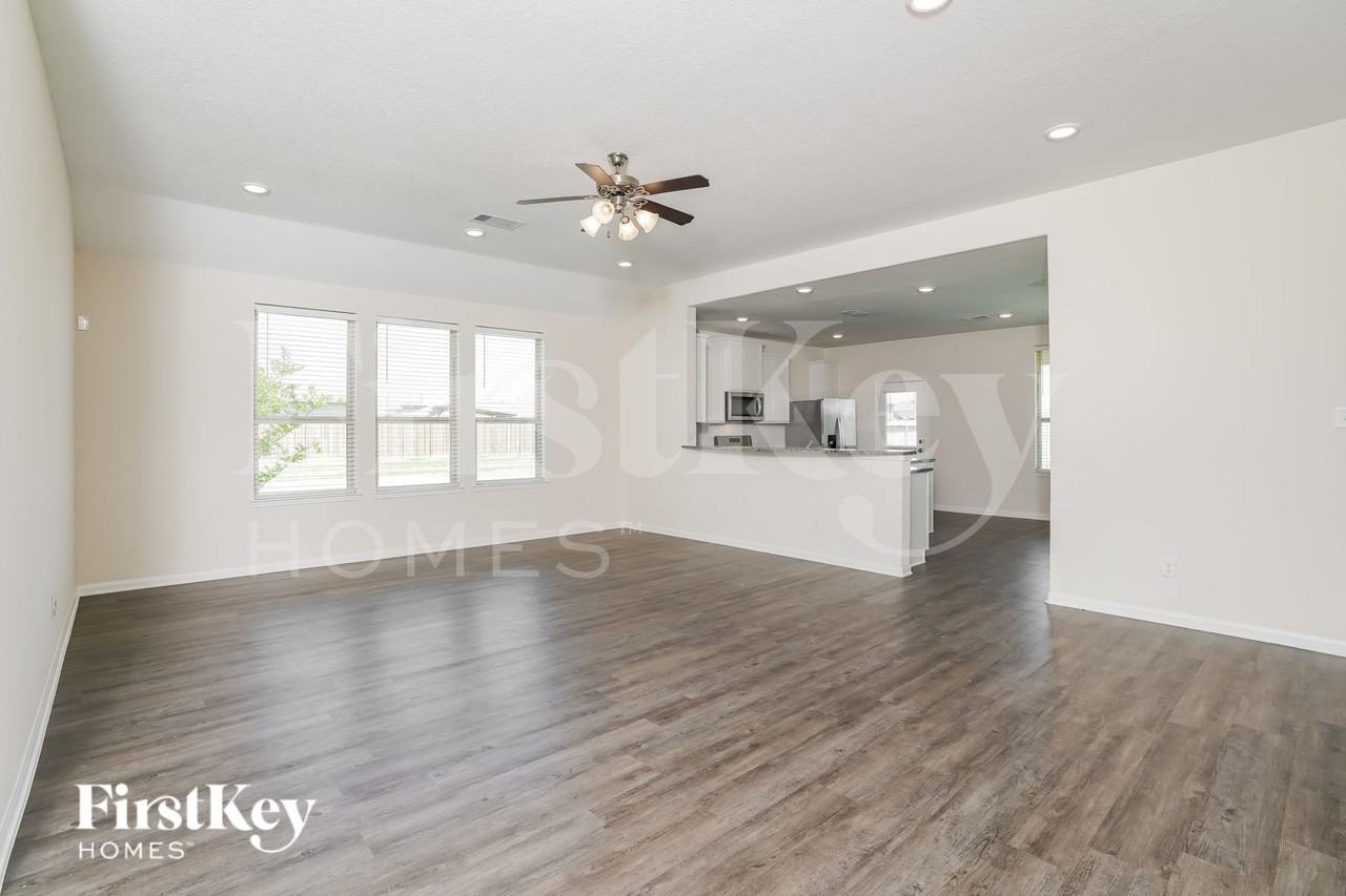 118 White Wing Ln - Photo 4 of 16