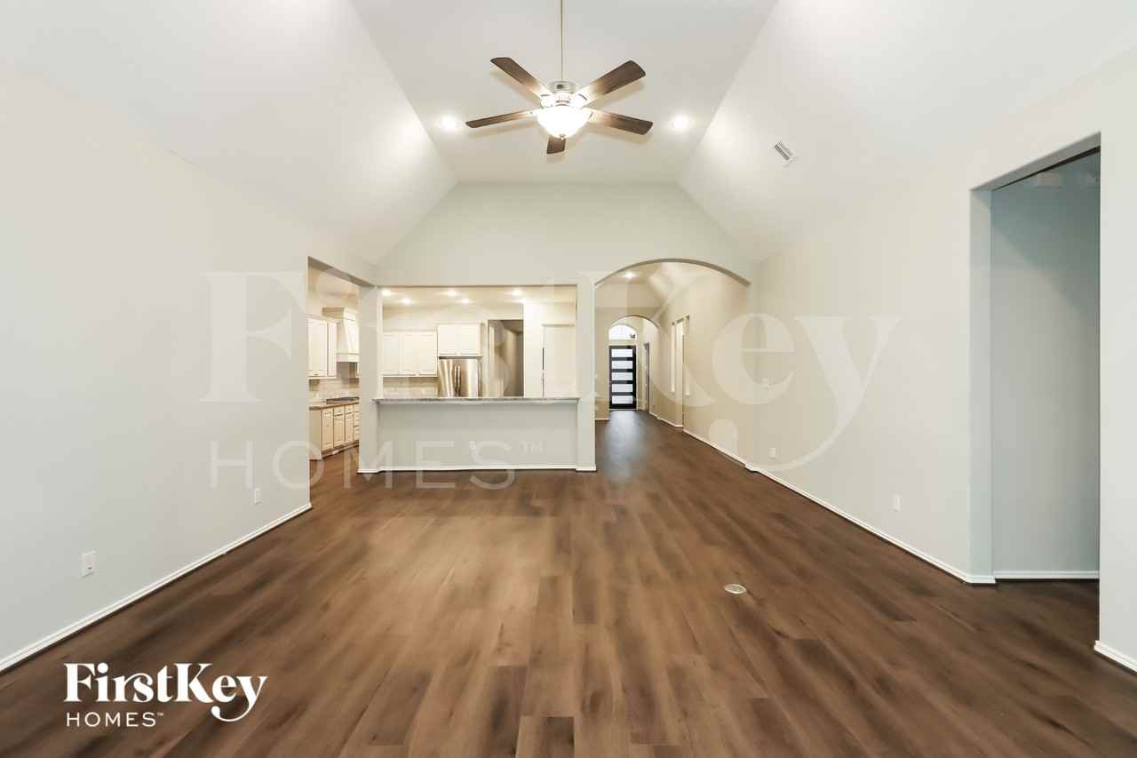 21438 Martin Tea Trl - Photo 4 of 15