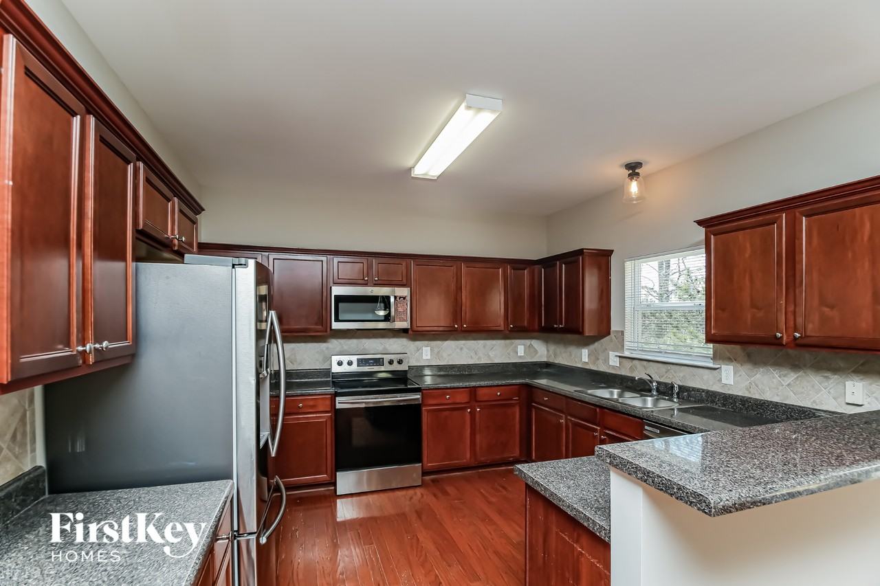 176 Darbys Run Ct - Photo 5 of 15