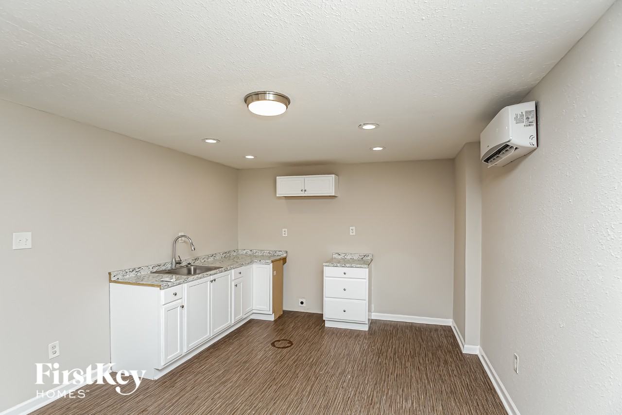 176 Darbys Run Ct - Photo 6 of 15