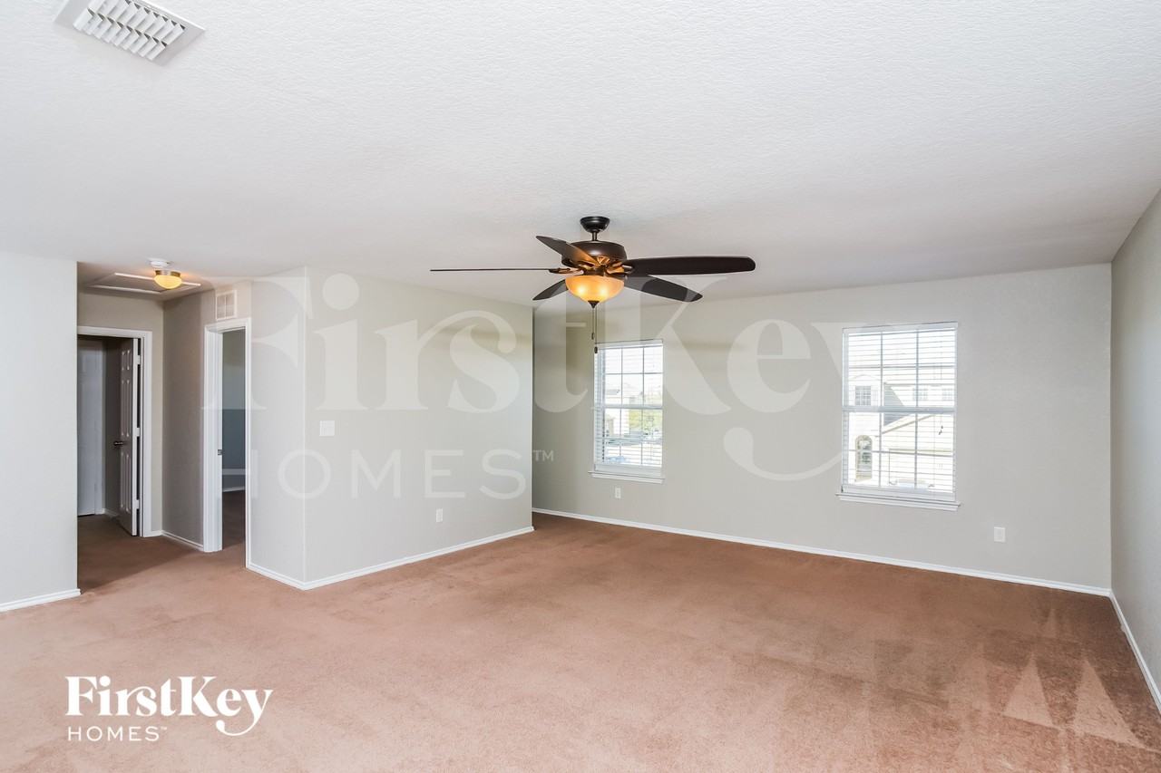 8902 Preserve Trl - Photo 6 of 18