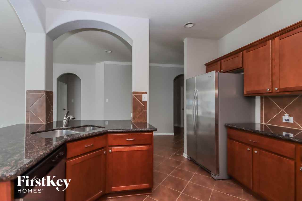 240 Country Crossing Cir - Photo 6 of 15