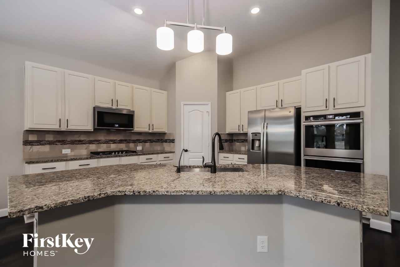 6015 River Timber Trl - Photo 5 of 15