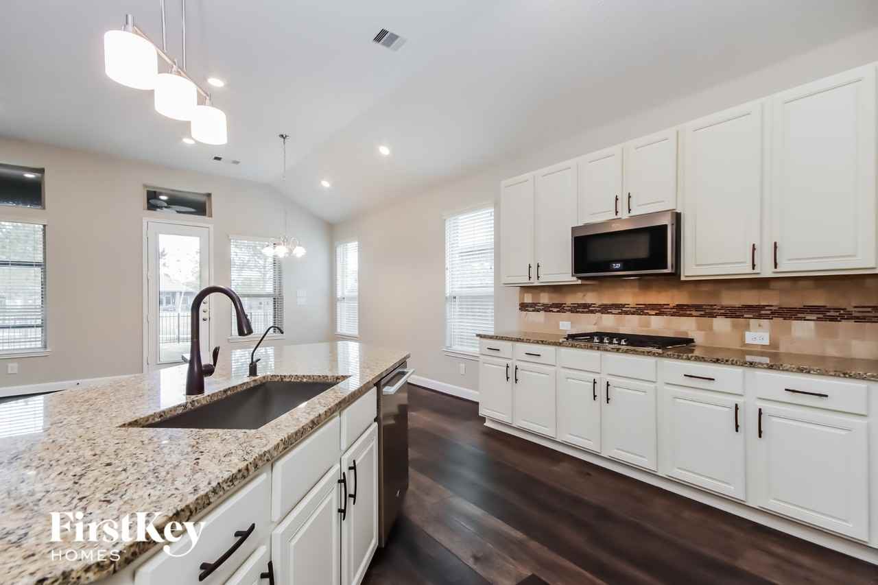 6015 River Timber Trl - Photo 6 of 15