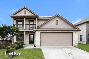 featured image of 3003 Candleside Dr