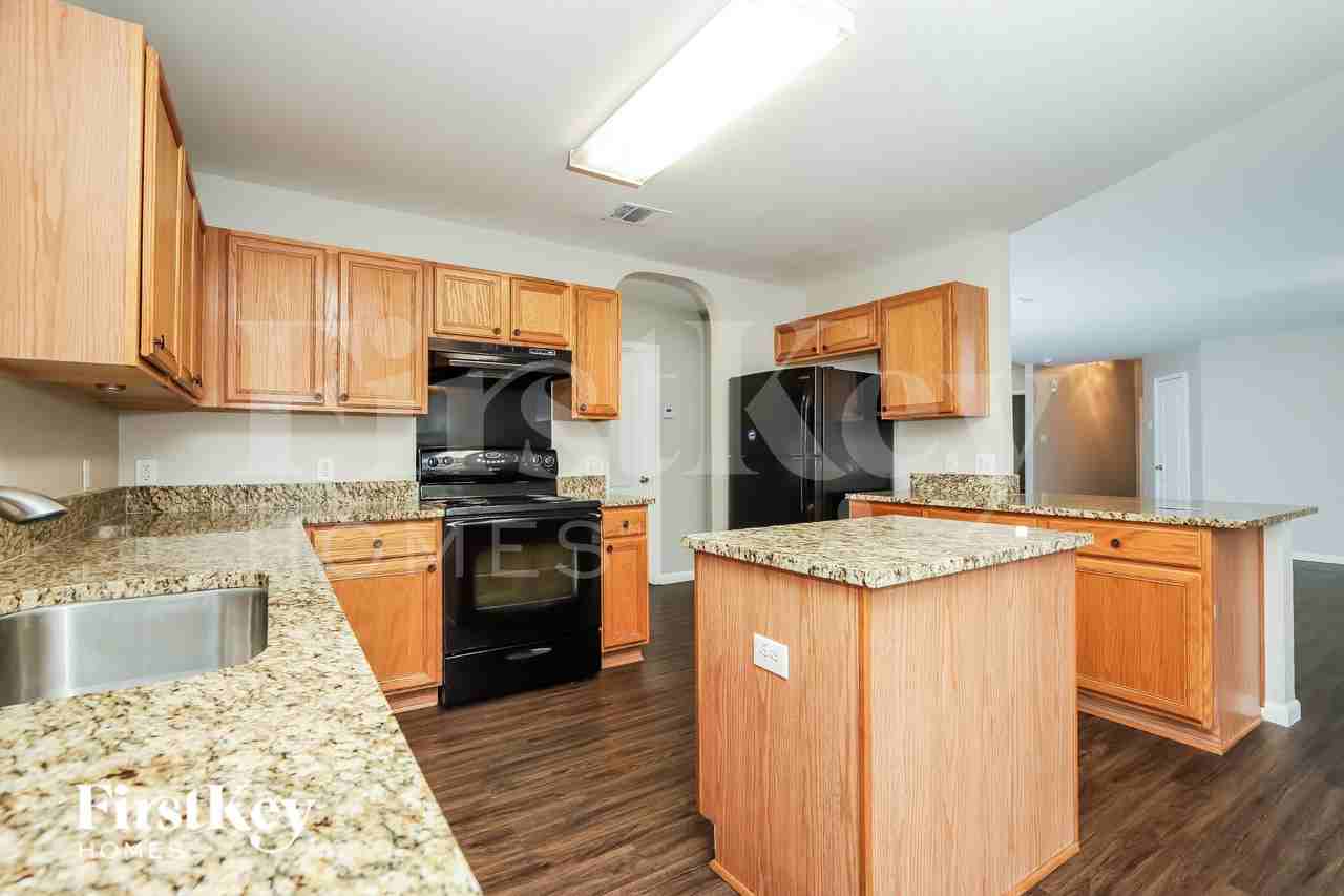 237 Val Verde Dr - Photo 7 of 17