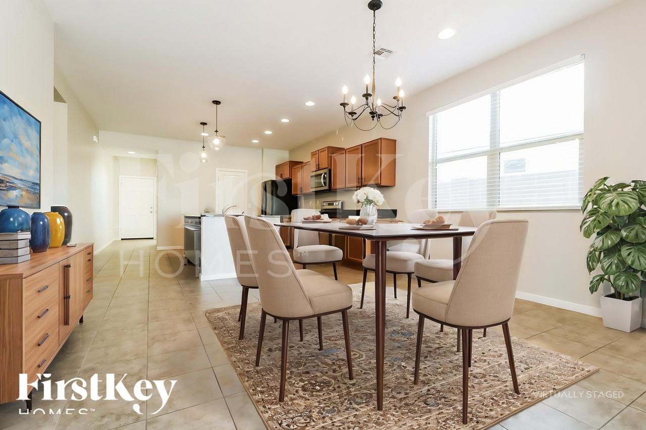 23654 W Whyman Ave - Photo 7 of 18