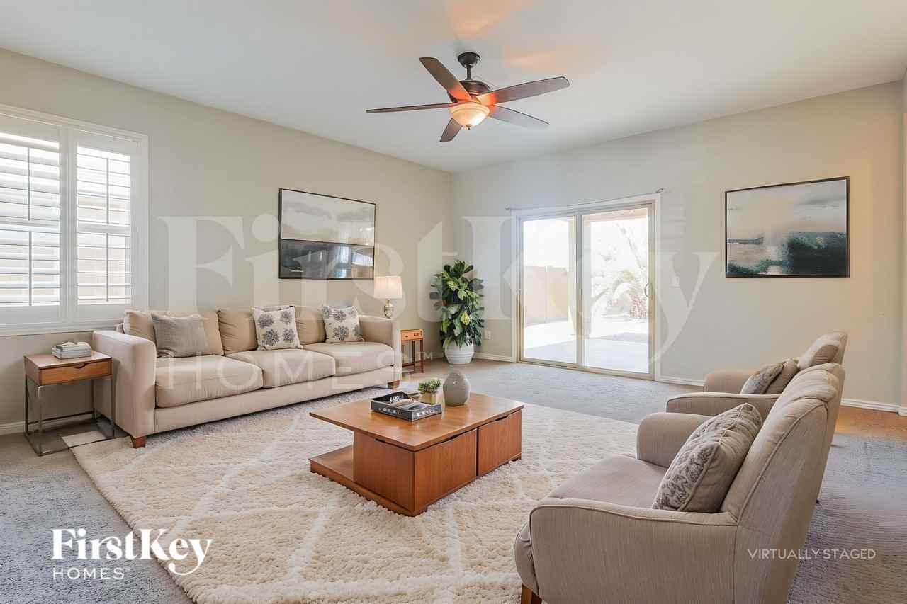 20392 N Mac Neil St - Photo 3 of 18