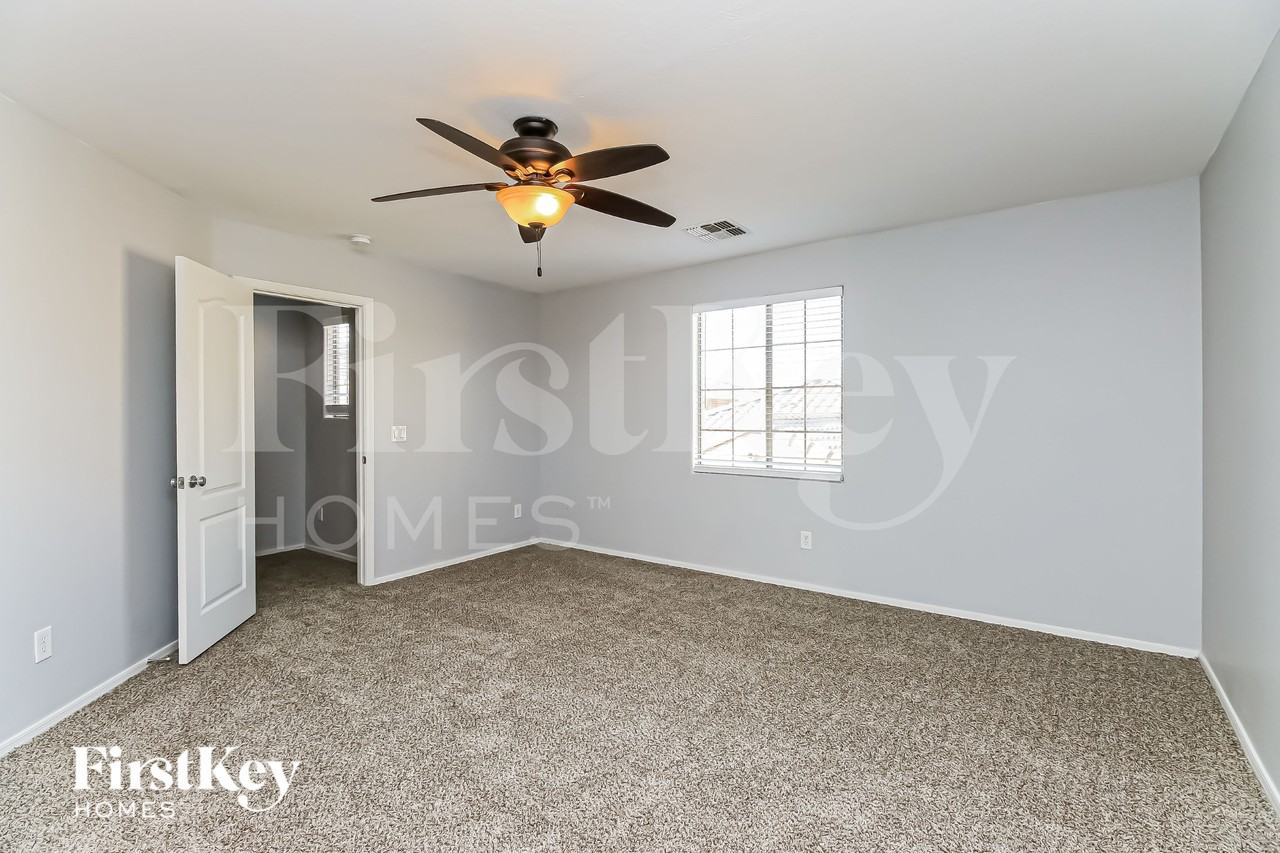 2764 E Megan St - Photo 6 of 15