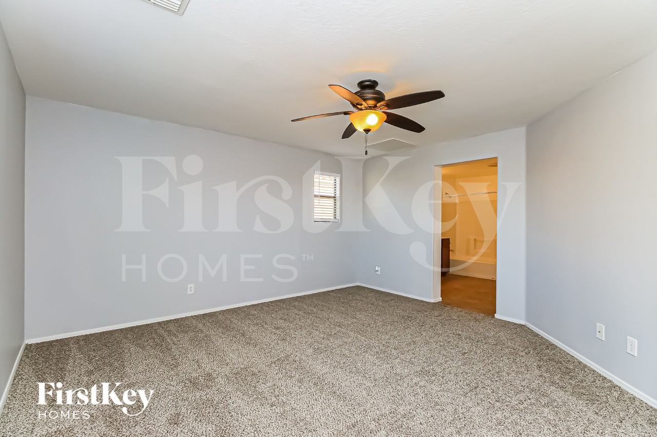 2764 E Megan St - Photo 7 of 15