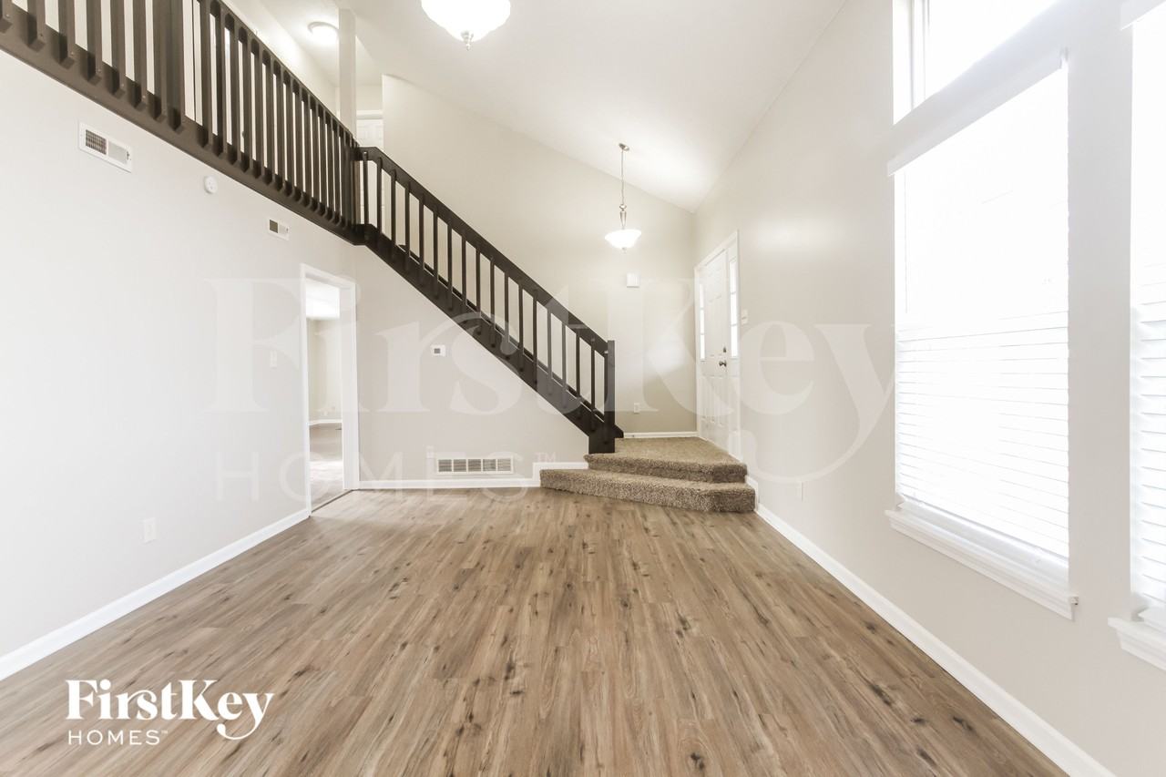 6006 Sycamore Forge Dr - Photo 2 of 15