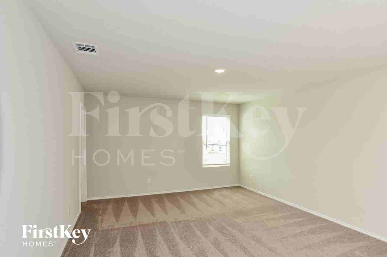 14942 Watson Ml - Photo 6 of 16
