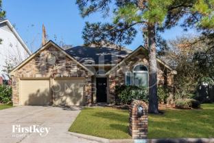 8002 Tustin Dr - Photo 1 of 1