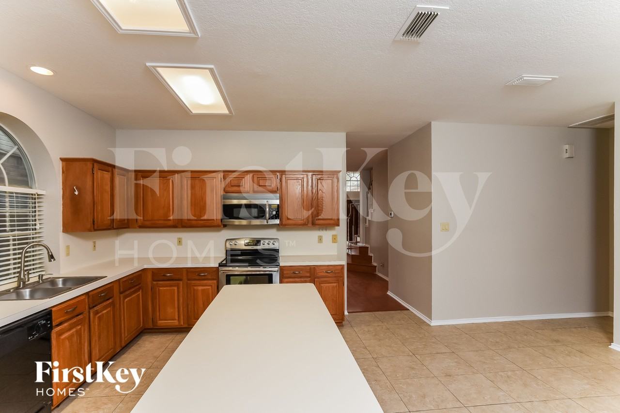 13710 Chittim Mdws - Photo 7 of 15
