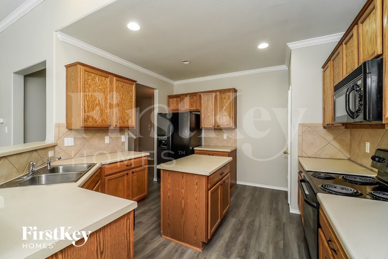 146 Bentwood Ranch Dr - Photo 6 of 16