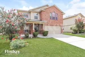 featured image of 466 Dolly Dr