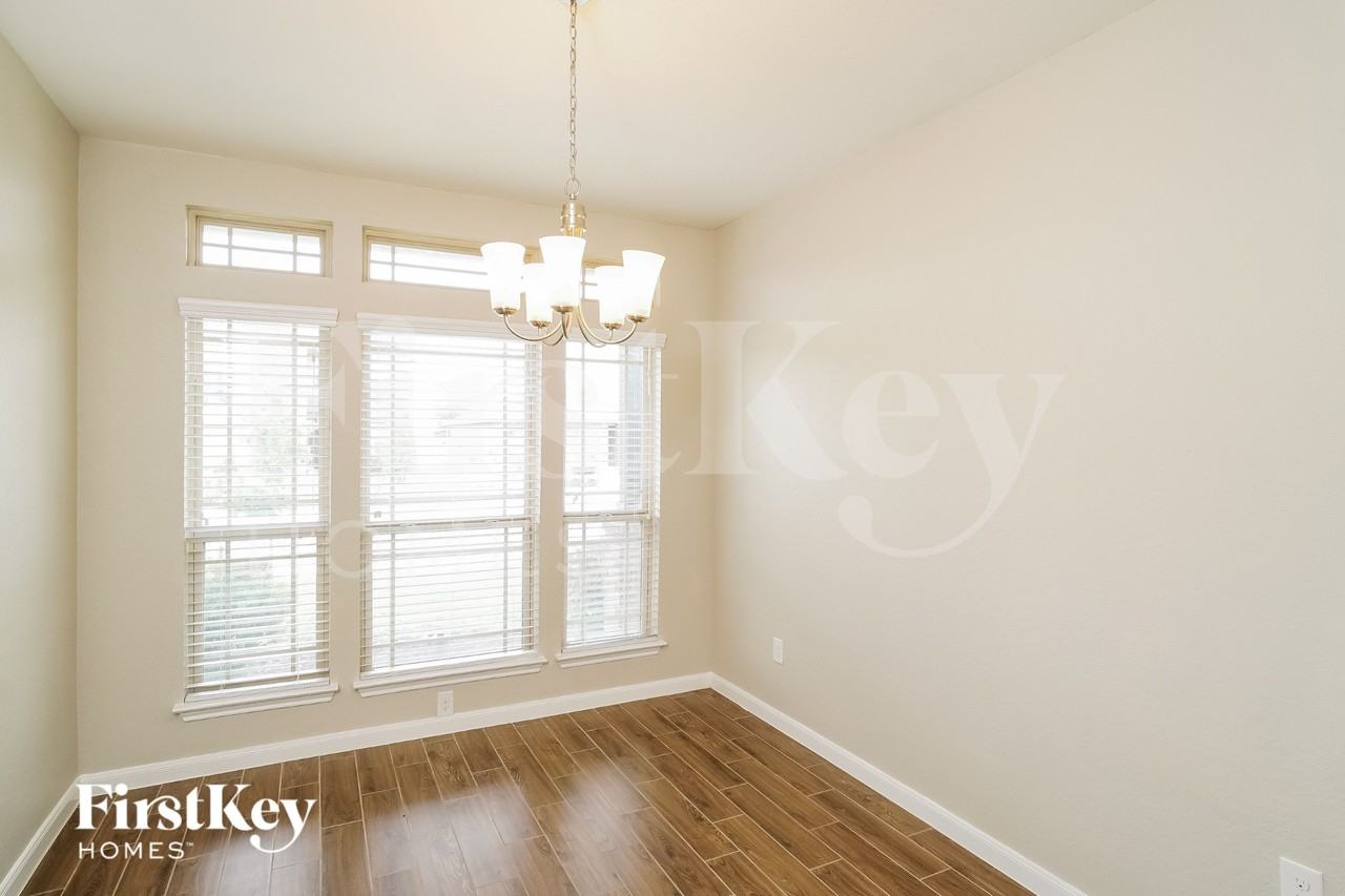 13206 Frio Parke - Photo 5 of 16