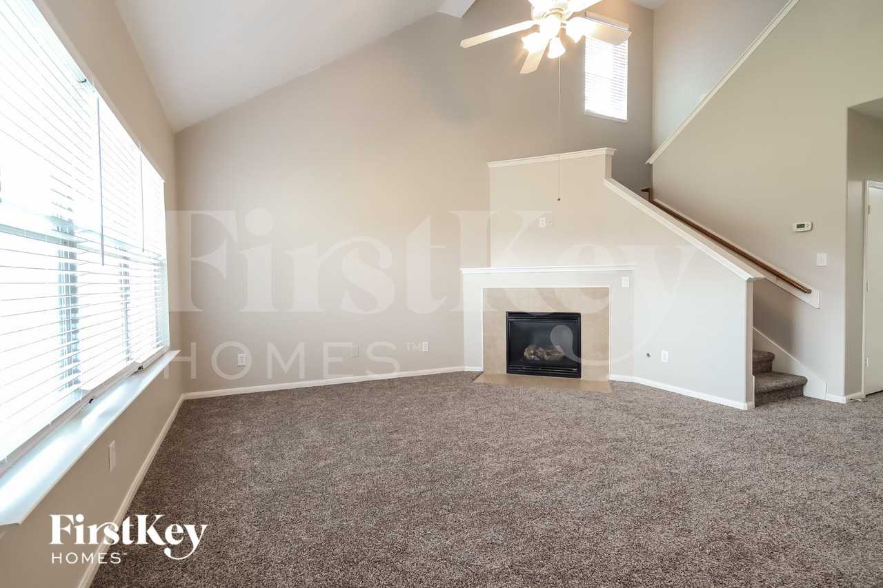 4619 Monarch Blue Ln - Photo 2 of 16