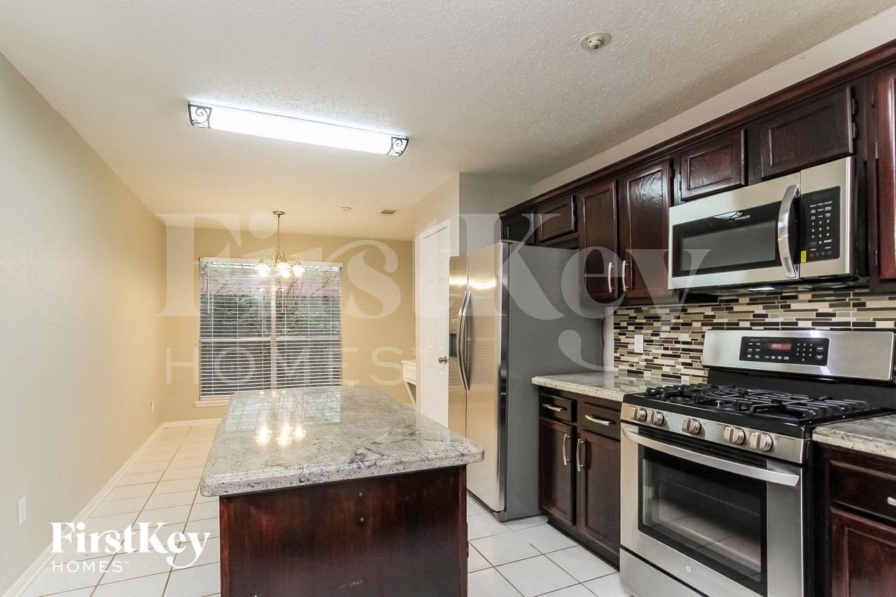 123 S Village Knoll Cir - Photo 6 of 15