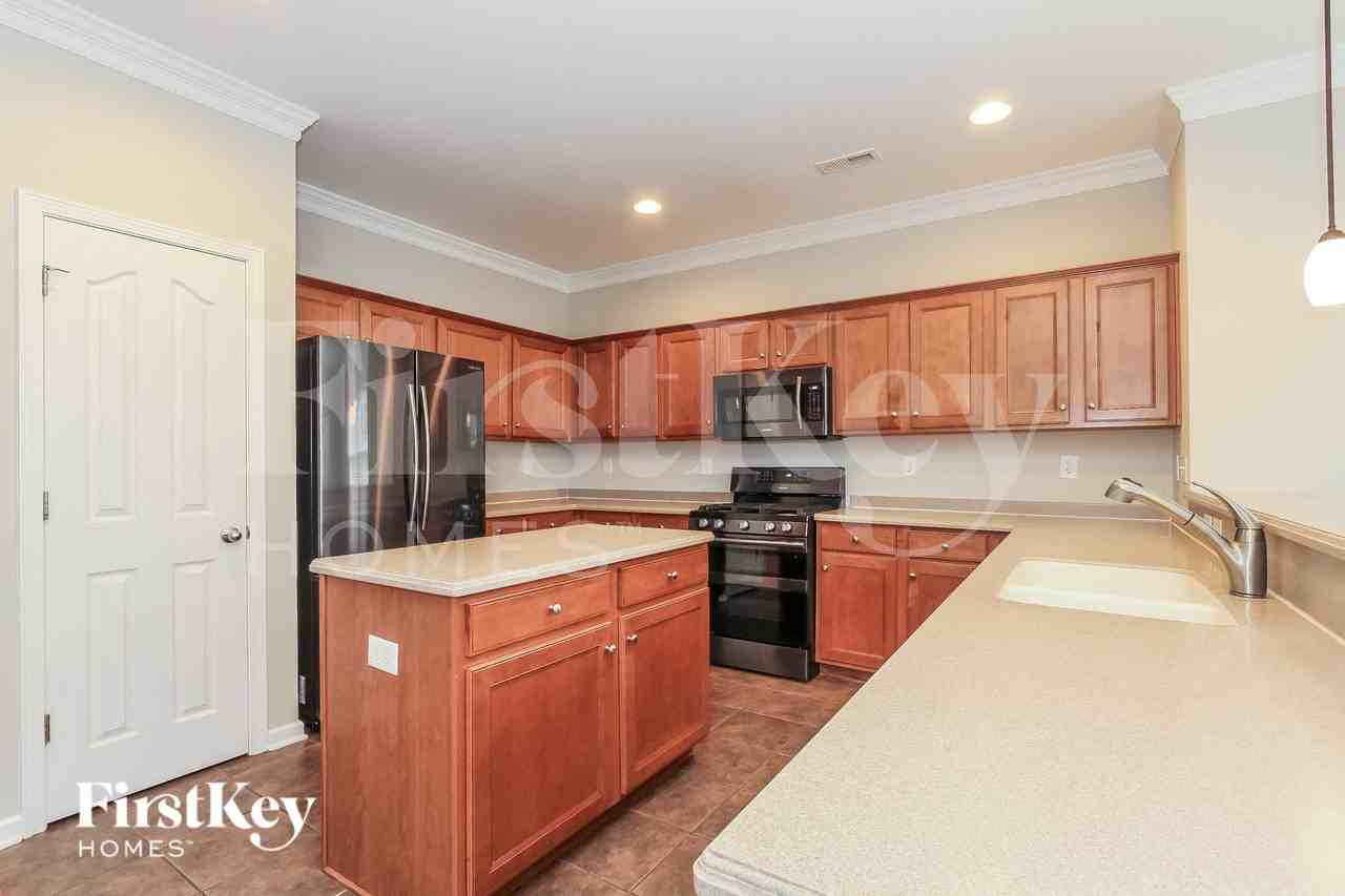 13540 Aldenbrook Dr - Photo 7 of 14