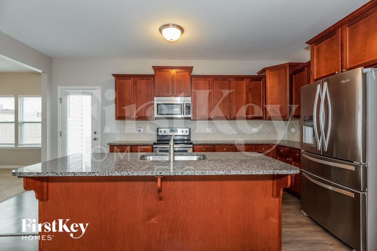 244 Fesperman Cir - Photo 5 of 15