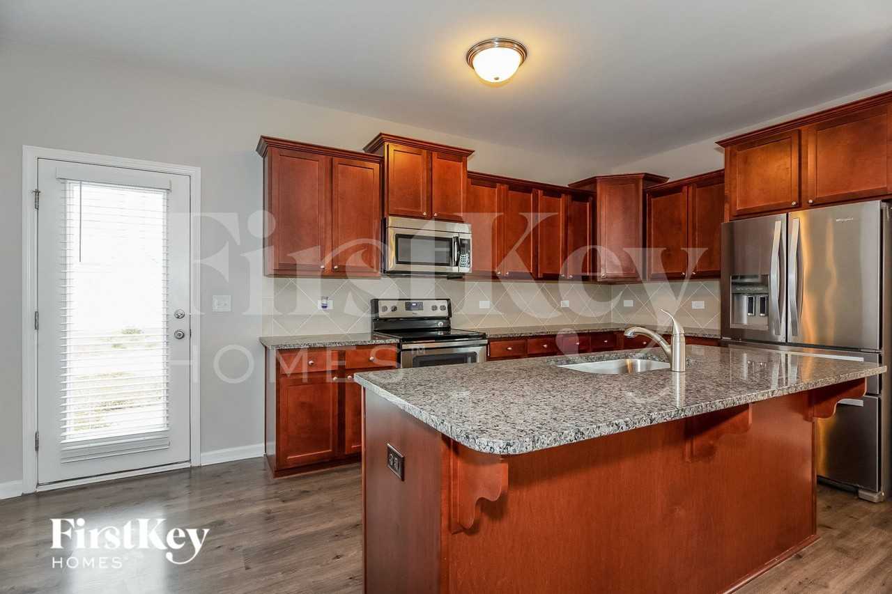 244 Fesperman Cir - Photo 6 of 15