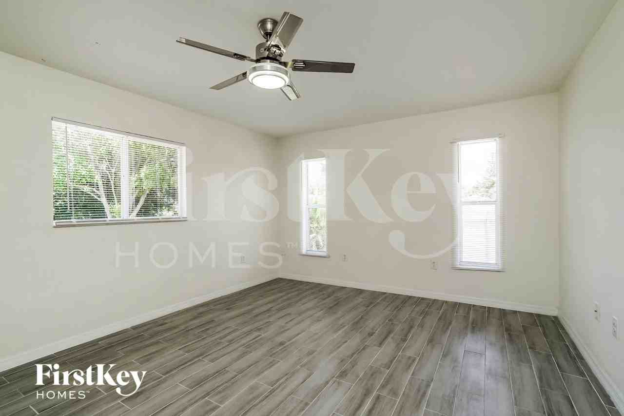 8451 Caloosa Rd - Photo 7 of 16