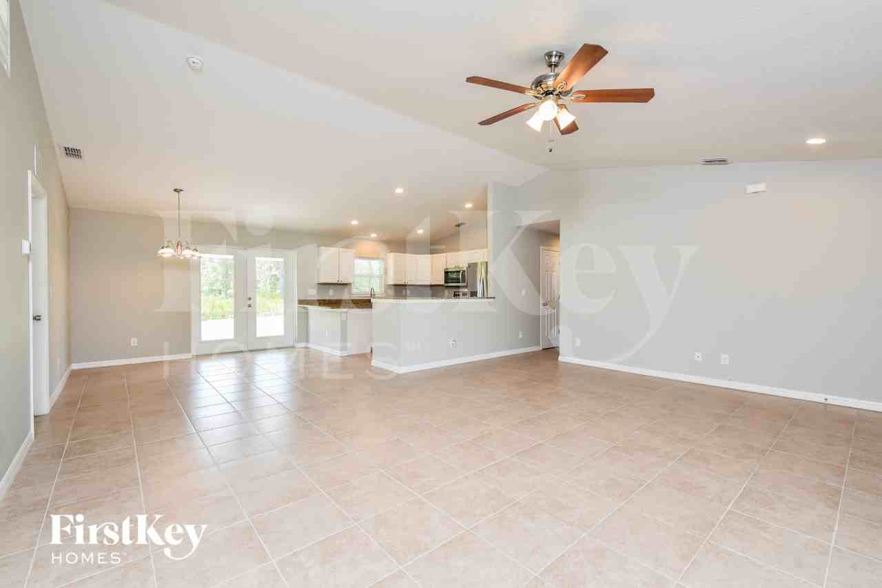 6464 David Blvd - Photo 5 of 16