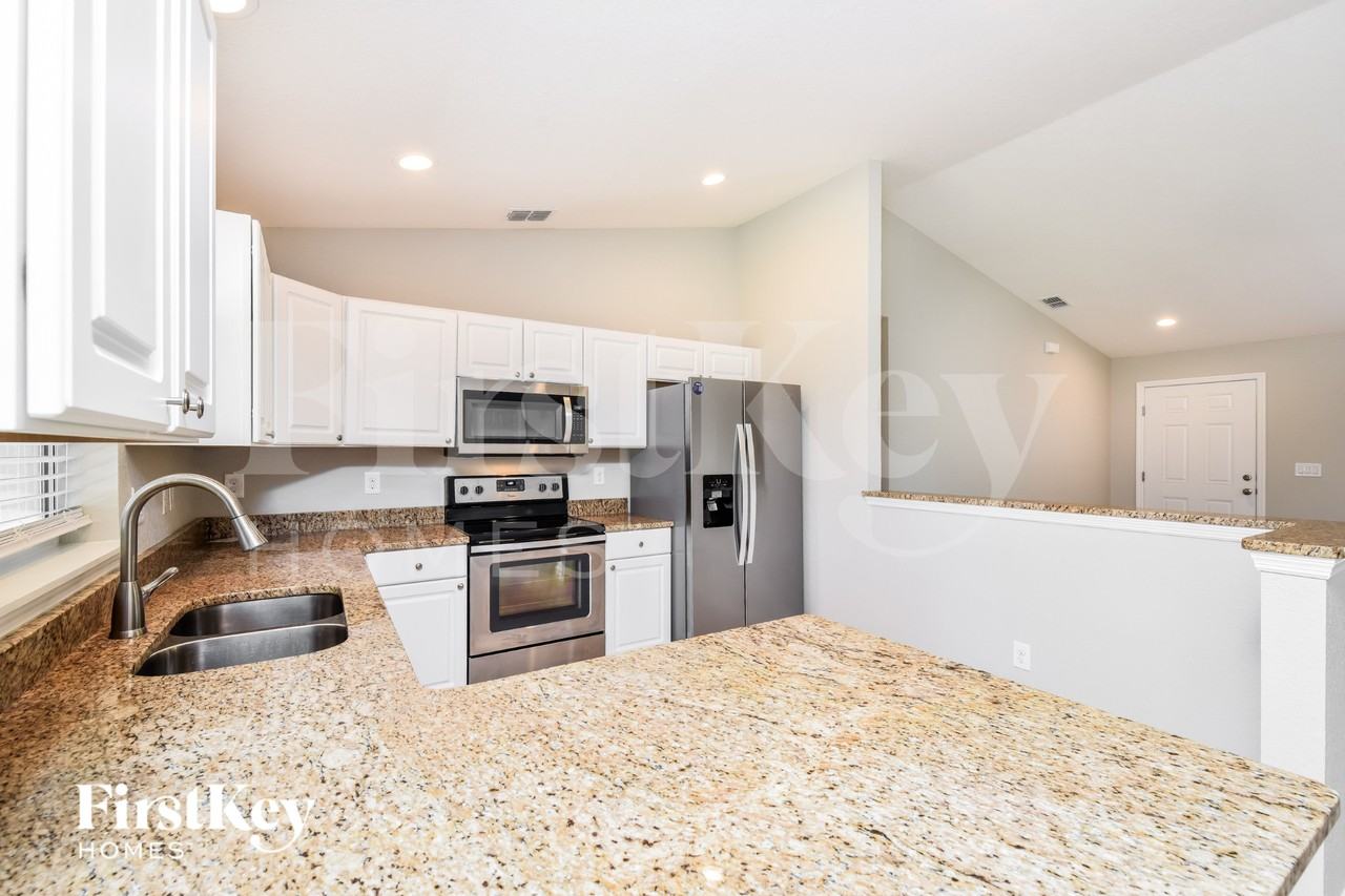 6464 David Blvd - Photo 7 of 16