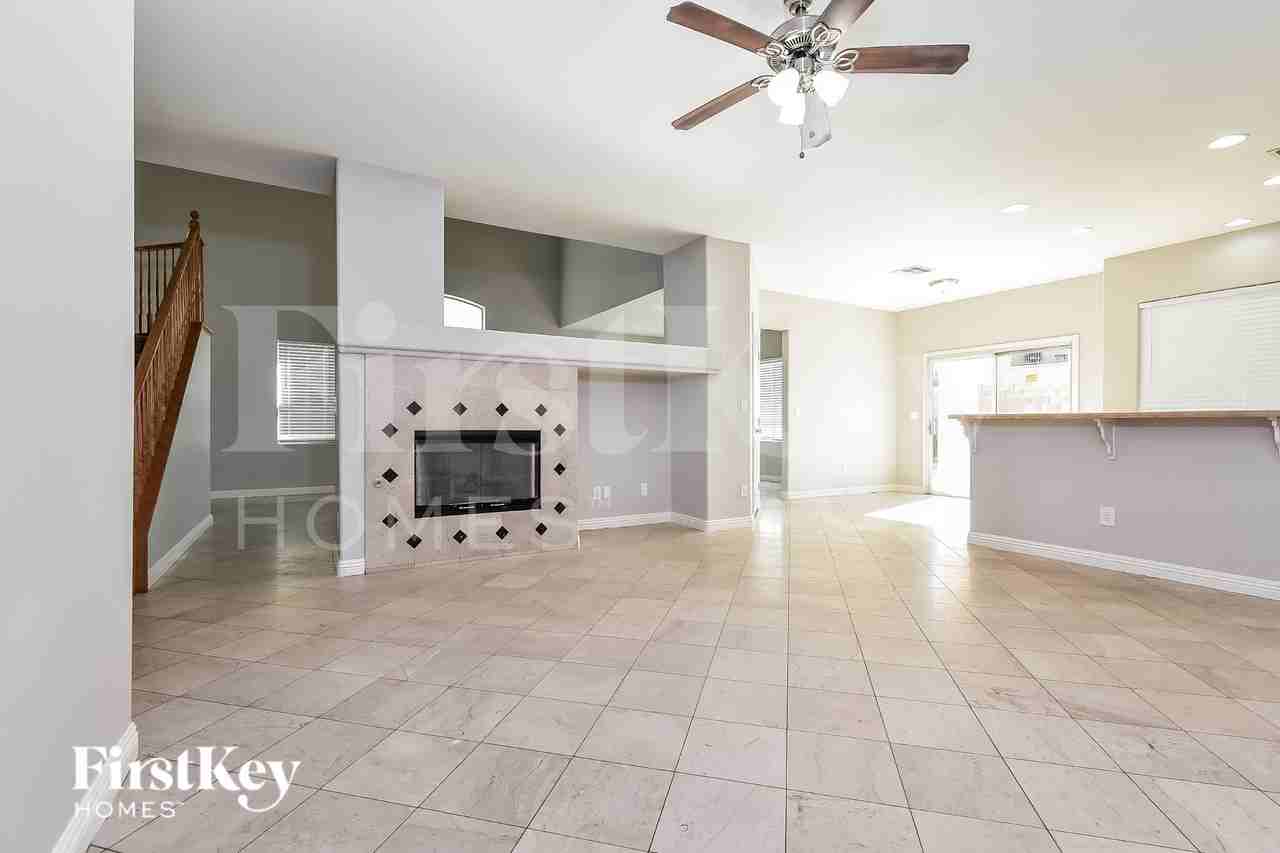 6341 Heather Creek Pl - Photo 4 of 16
