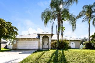 633 Sw 9th Ave - Photo 1 of 1
