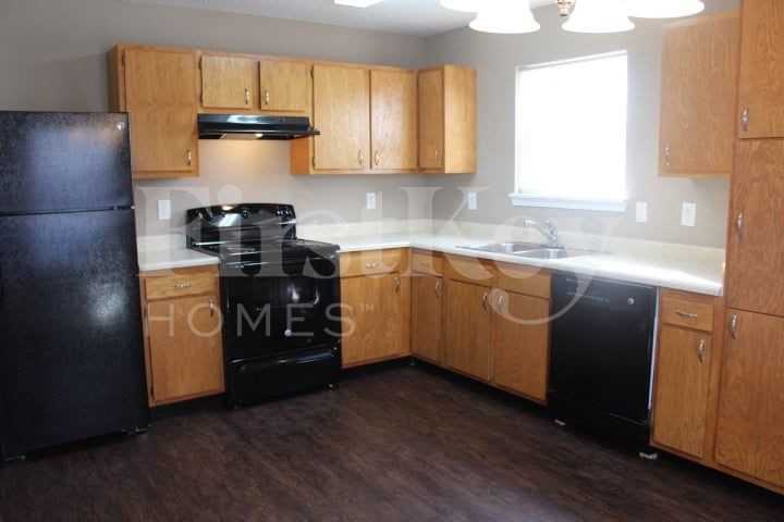 2640 Branigin Creek Blvd - Photo 5 of 15