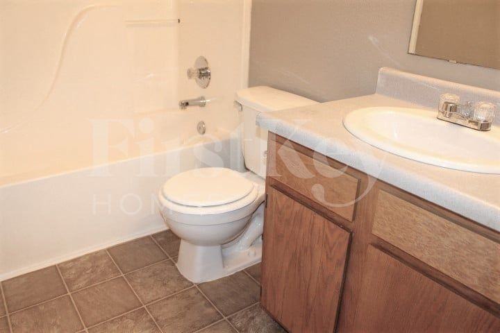 2640 Branigin Creek Blvd - Photo 6 of 15