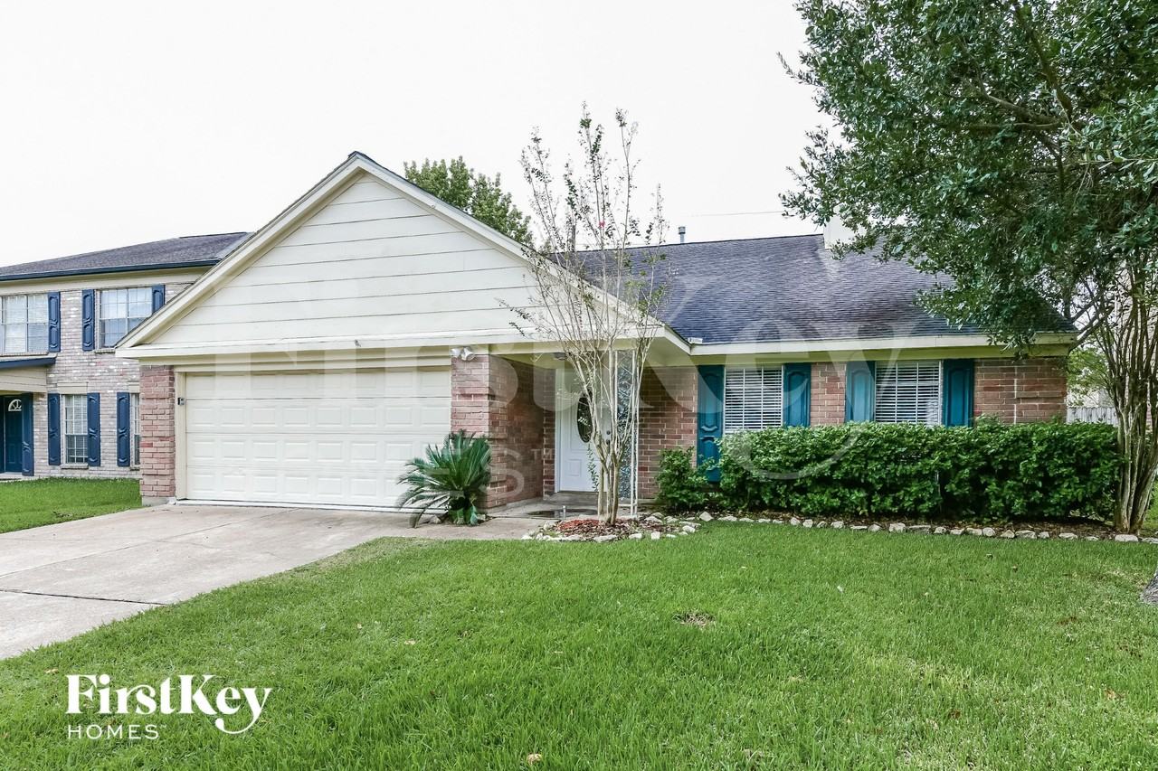 21407 Highland Knolls Dr - Photo 2 of 16