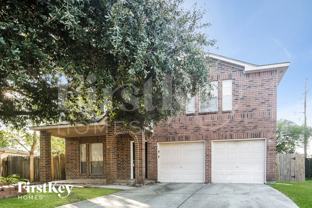 19931 Arrowsmith Dr - Photo 1 of 1