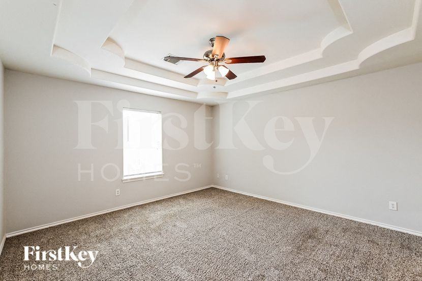 18731 Reynolds Park Dr - Photo 7 of 19