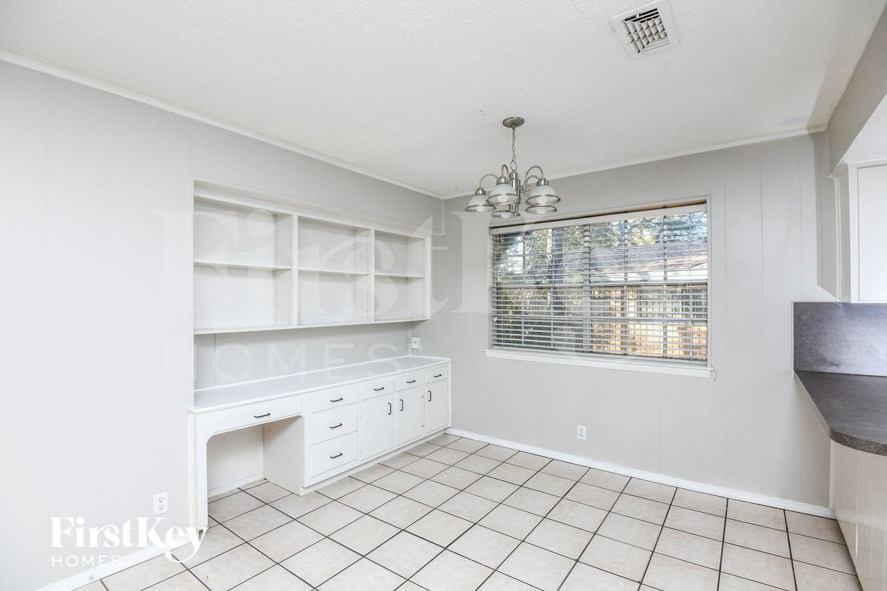 1808 W Cedar Elm Dr - Photo 4 of 15