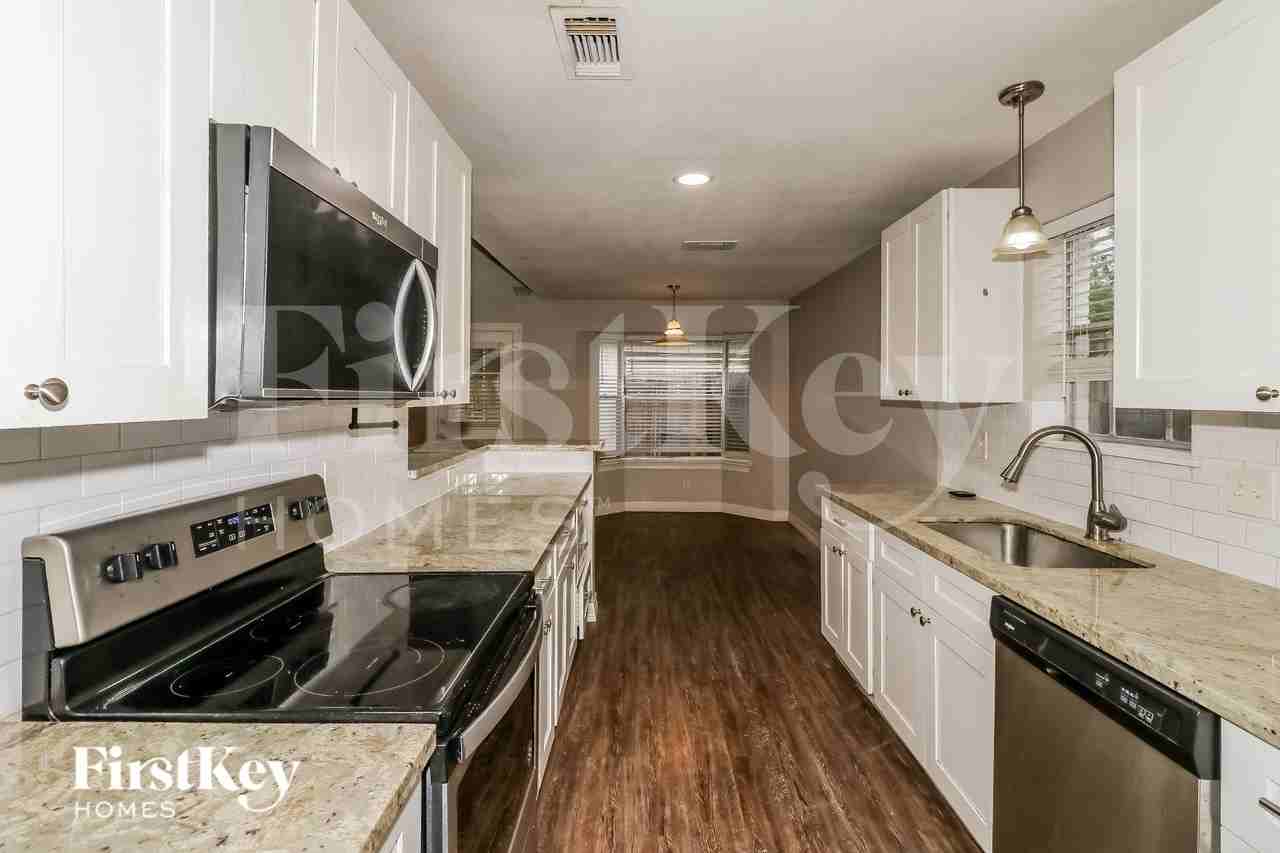15631 Cascade Point Dr - Photo 6 of 16