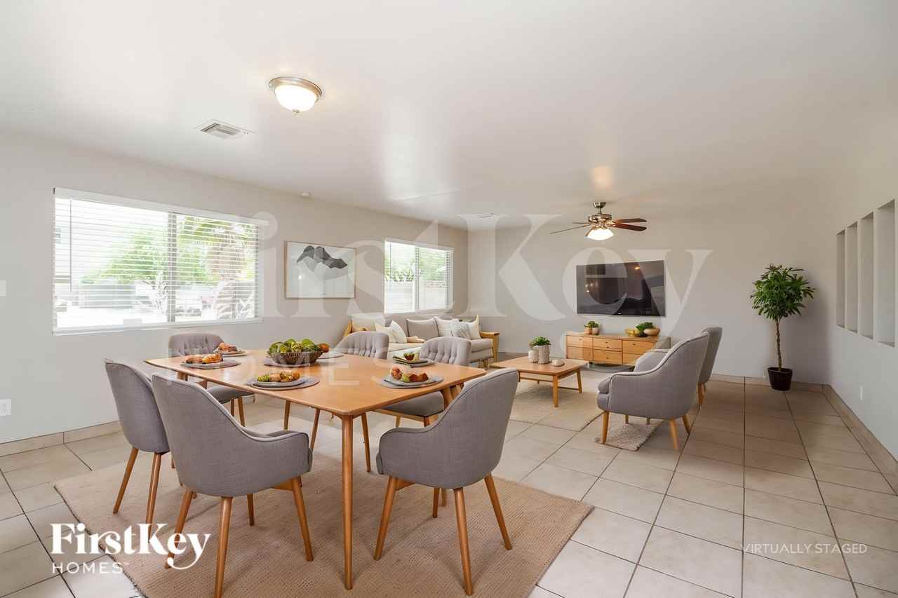 14623 N 32nd Pl - Photo 7 of 19