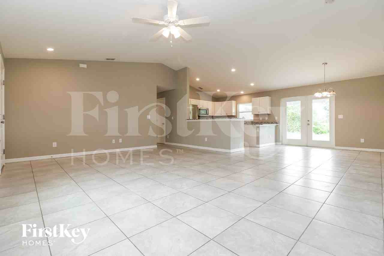 10379 Grail Ave - Photo 3 of 16