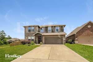featured image of 103 Crown Point Ct