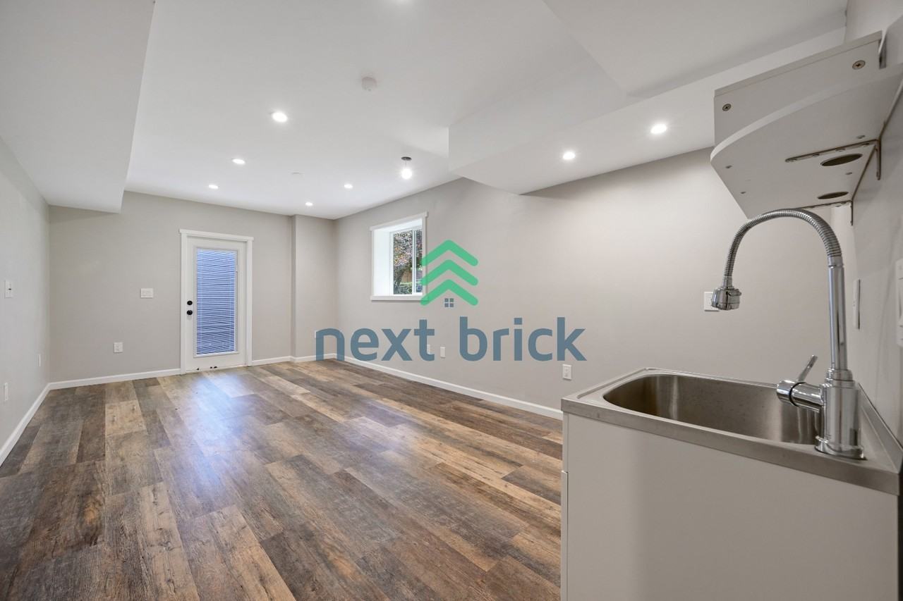 16449 Se 39th Pl - Photo 6 of 24