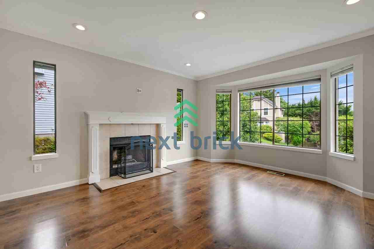 16449 Se 39th Pl - Photo 7 of 24