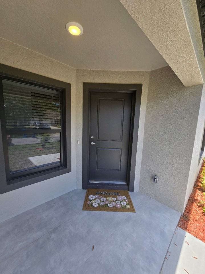 1660 Lizette St Se - Photo 4 of 29