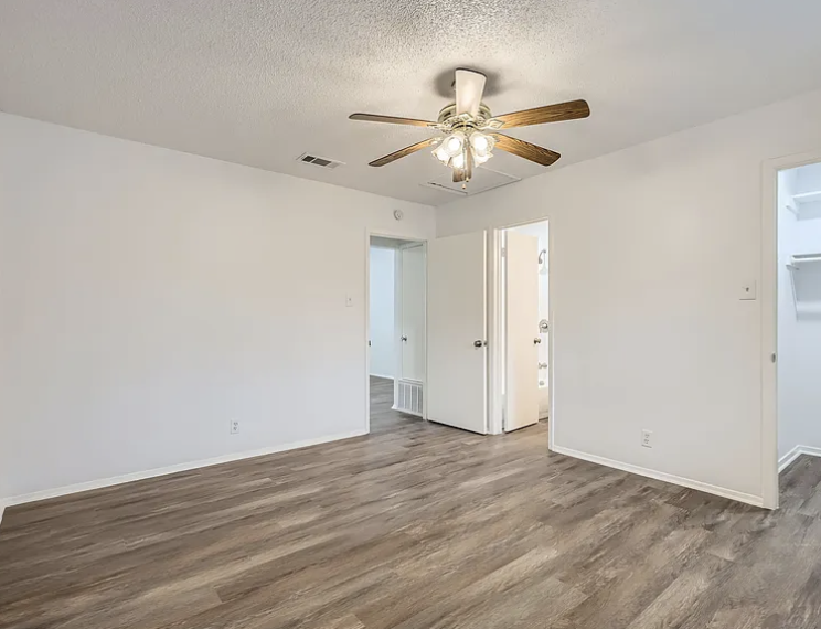 1301 Hollow Creek Dr #2 - Photo 6 of 13