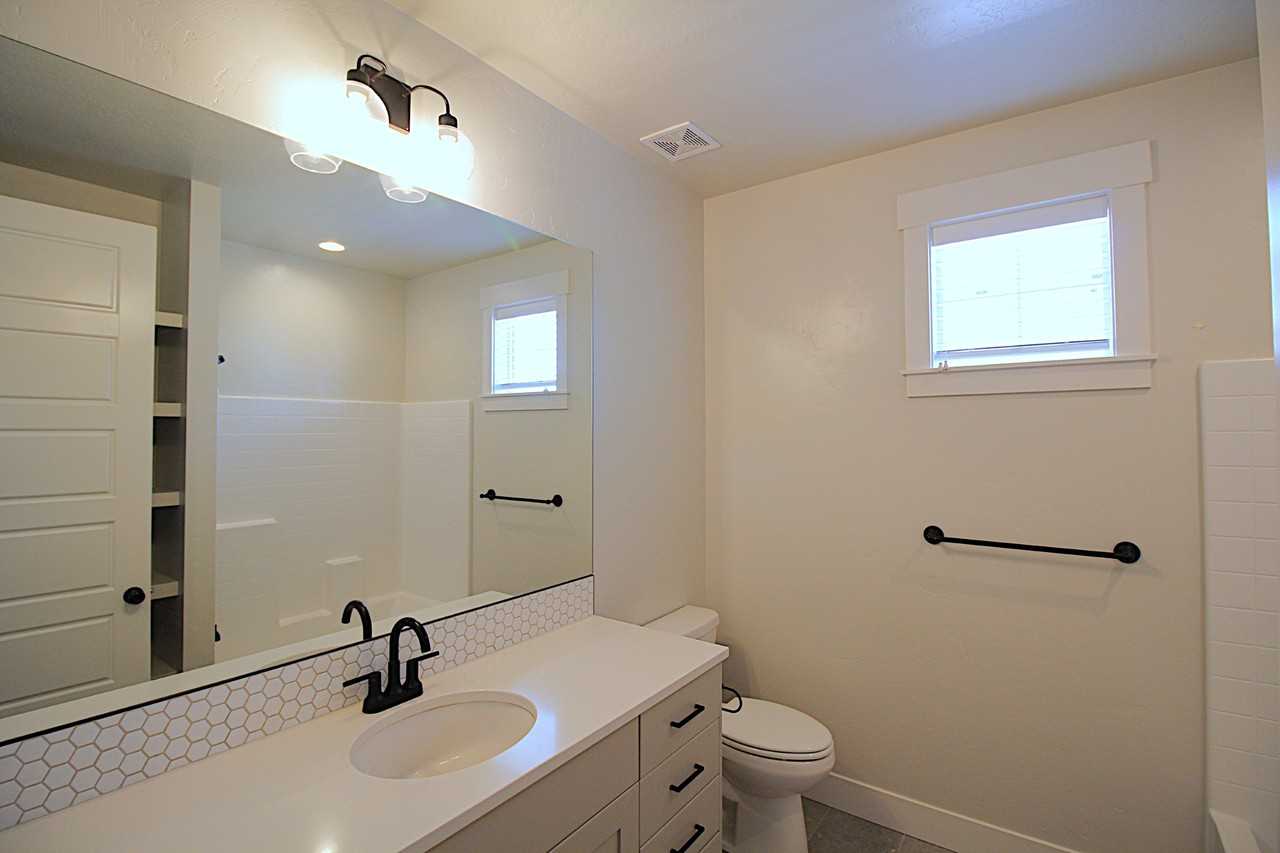 18285 Arch Haven Way - Photo 7 of 27