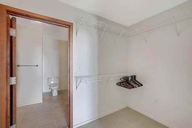 301 N Neil St - Photo 3 of 9