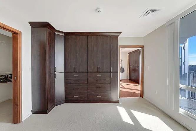 301 N Neil St - Photo 5 of 9