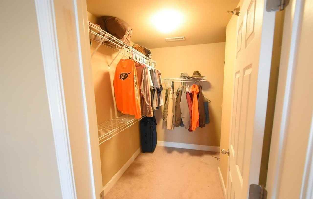 623 Wyndhurst Dr - Photo 2 of 11