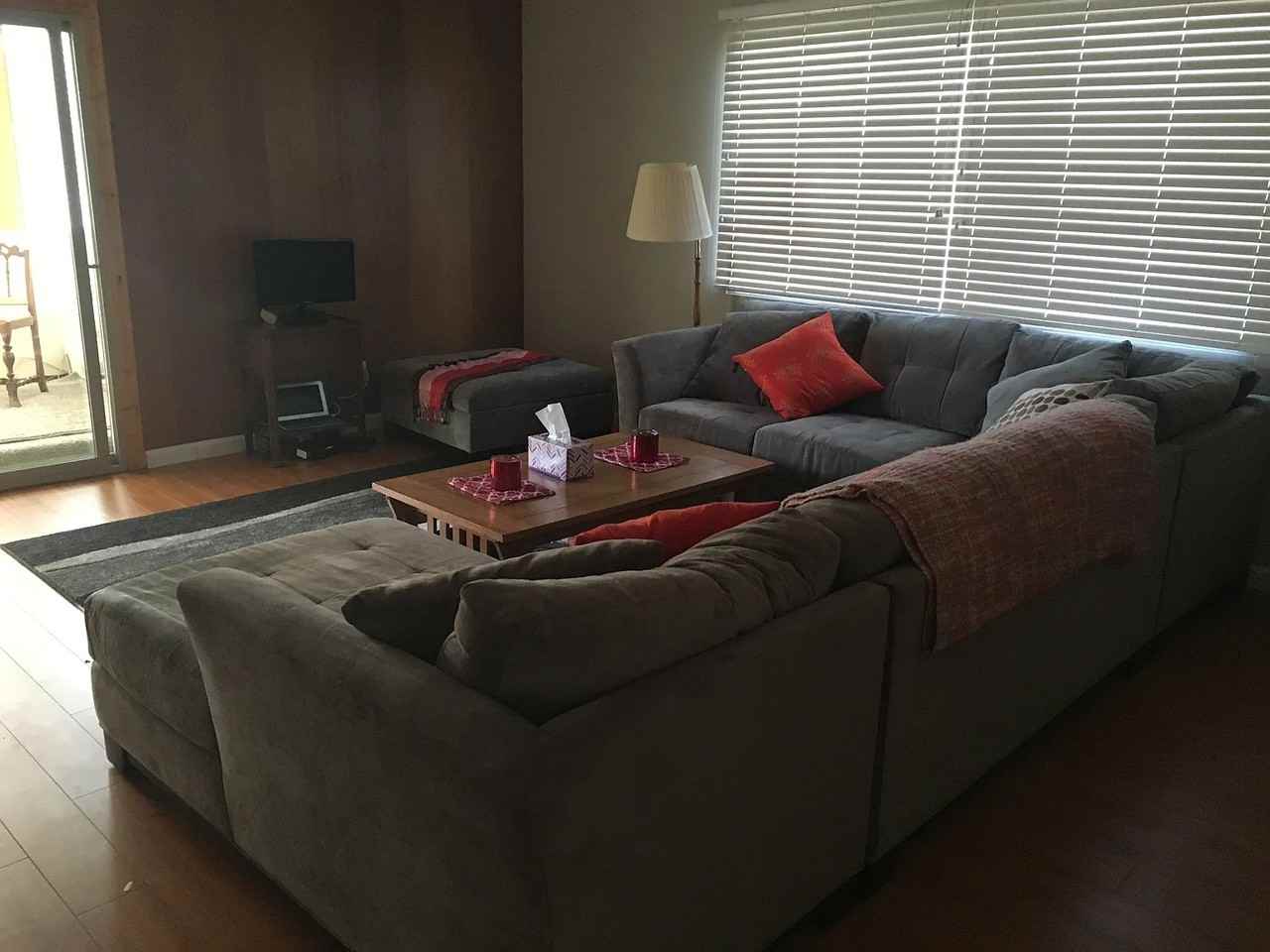 3344 Sandy Way - Photo 3 of 7
